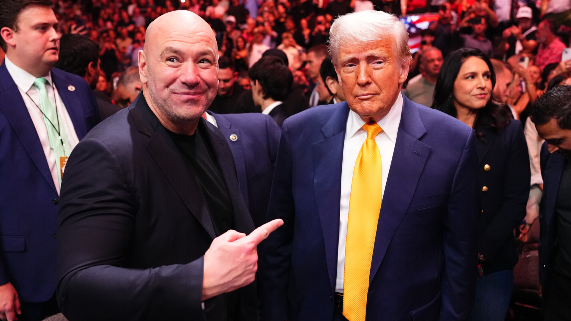 Трамп заявил, что на турнире UFC на территории Белого дома пройдут 8–9 титульных боев Трамп заявил, что на турнире UFC на территории Белого дома пройдут 8–9 титульных боев