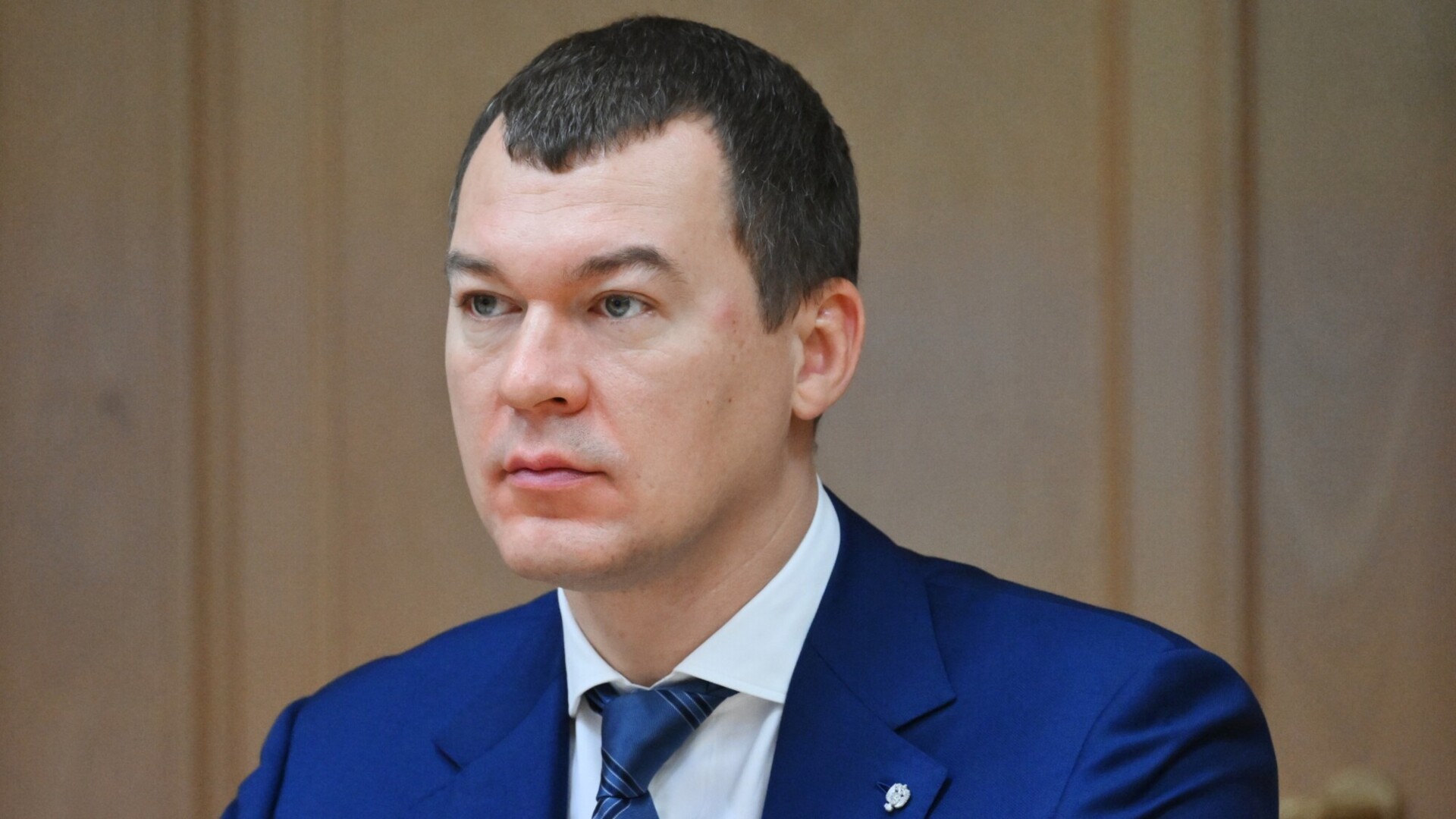 Министр спорта РФ допустил введение потолка зарплат в российском футболе Министр спорта РФ допустил введение потолка зарплат в российском футболе