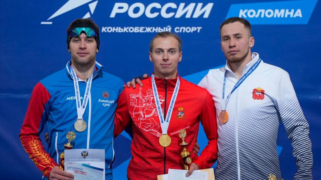 Конькобежец Казелин заявил, что узнал о допуске ISU перед стартом на 1000 м на чемпионате России Конькобежец Казелин заявил, что узнал о допуске ISU перед стартом на 1000 м на чемпионате России