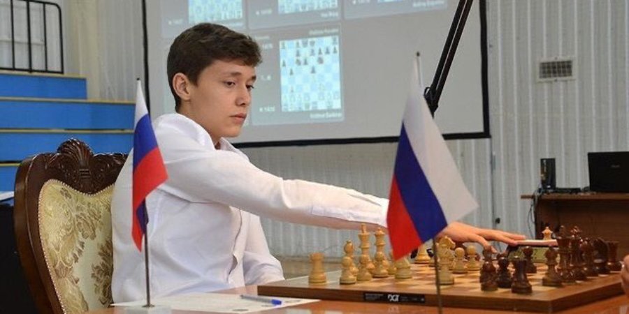 Есипенко уступил Вэй И в полуфинале Кубка мира FIDE Есипенко уступил Вэй И в полуфинале Кубка мира FIDE