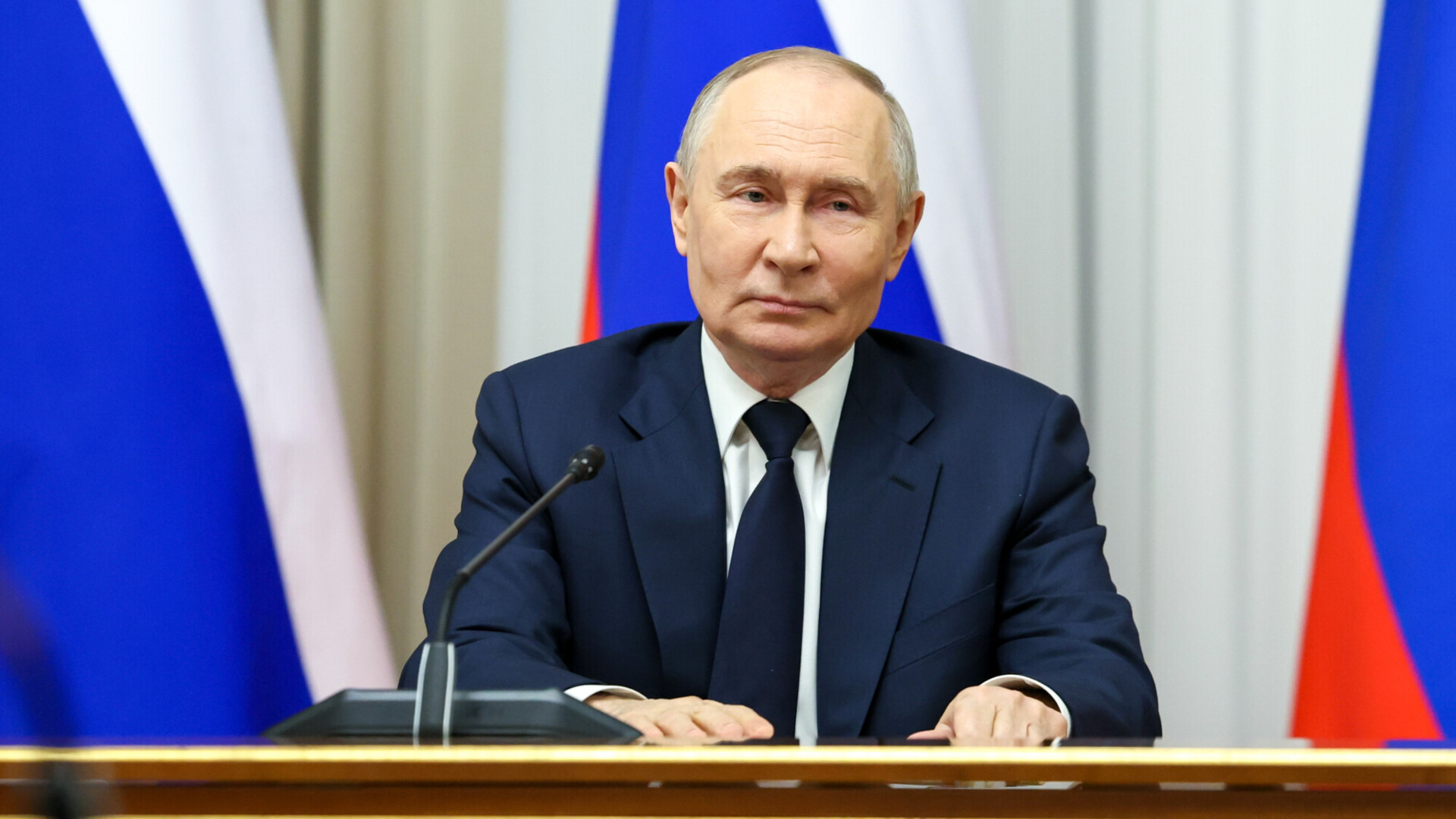 Путин поздравил Горячкину с победой на чемпионате мира по быстрым шахматам Путин поздравил Горячкину с победой на чемпионате мира по быстрым шахматам