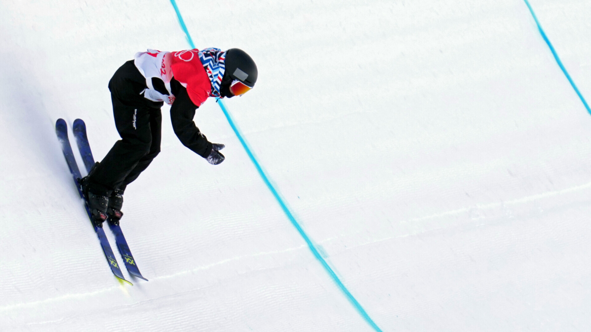 FIS предоставила нейтральный статус еще восьми российским спортсменам