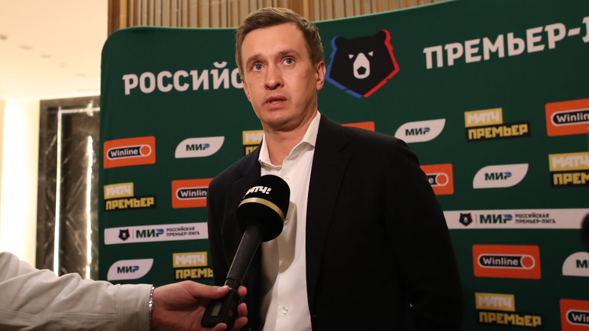 Алаев: «Система офсайдных линий в РПЛ никого не устраивает, обсудим с РФС другого поставщика» Алаев: «Система офсайдных линий в РПЛ никого не устраивает, обсудим с РФС другого поставщика»