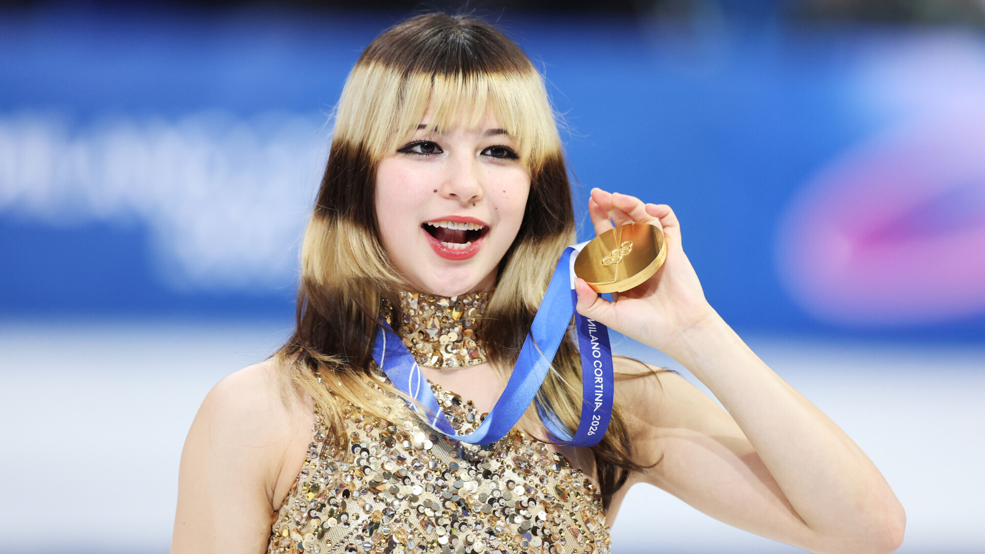 Олимпийская чемпионка Алиса Лью исключена из списка участников чемпионата мира‑2026 Олимпийская чемпионка Алиса Лью исключена из списка участников чемпионата мира‑2026