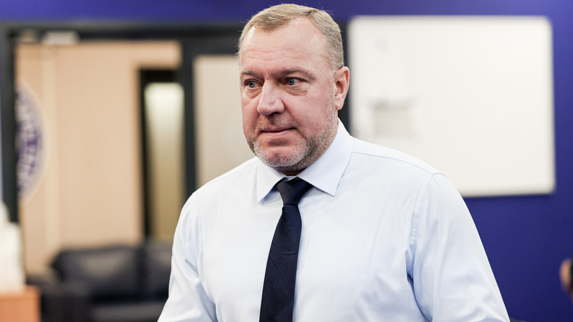 Бывший тренер «Сибири» Епанчинцев сообщил, что с нового сезона будет работать в штабе Игоря Ларионова в СКА Бывший тренер «Сибири» Епанчинцев сообщил, что с нового сезона будет работать в штабе Игоря Ларионова в СКА