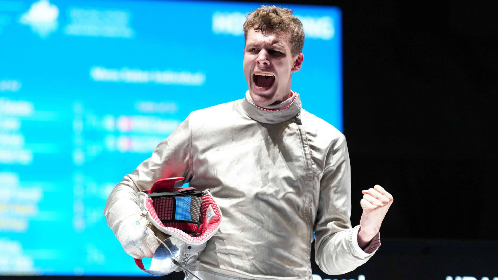 Российский саблист Граудынь вышел в финал чемпионата мира